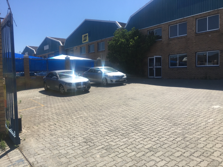 To Let commercial Property for Rent in Montague Gardens Western Cape